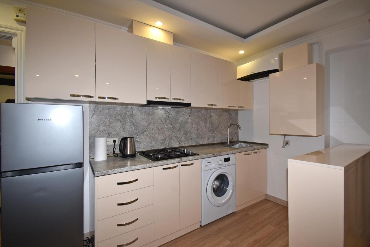 19Tumanyan Excellent Apartment In The Centre Of Capital Єреван Екстер'єр фото